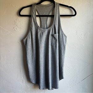 Lululemon Yogi Racer Back in Heathered Grey Lightweight Pima Cotton Sz‎ 6?